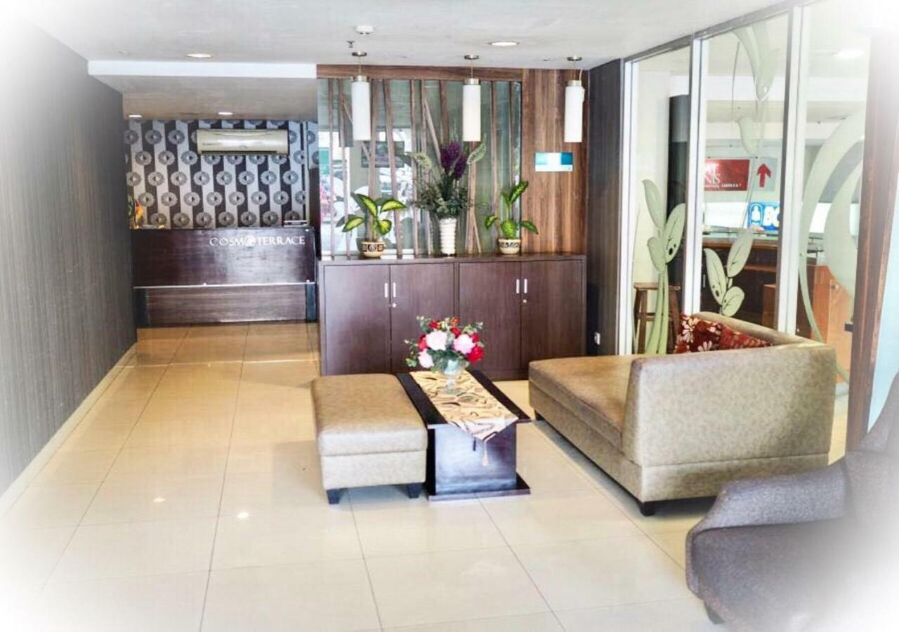 Cosmo Terrace At Thamrin City Jakarta Exterior photo